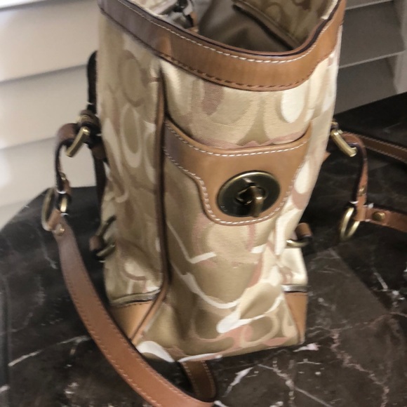 SOLD Authentic Coach Signature Optic Tote - Picture 5 of 8